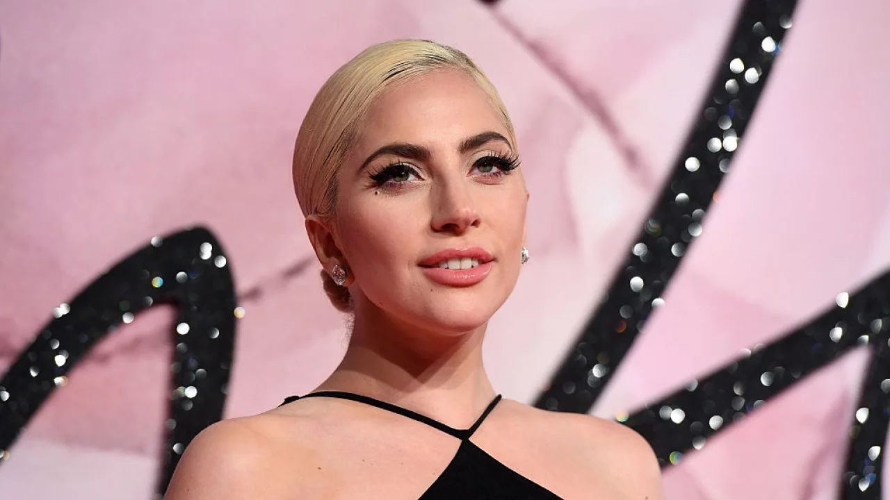 嘎嘎小姐（Lady Gaga）2008-2021年发行专辑、精选辑、单曲[无损FLAC/10.3GB]百度云盘打包下载 影音资源 第1张