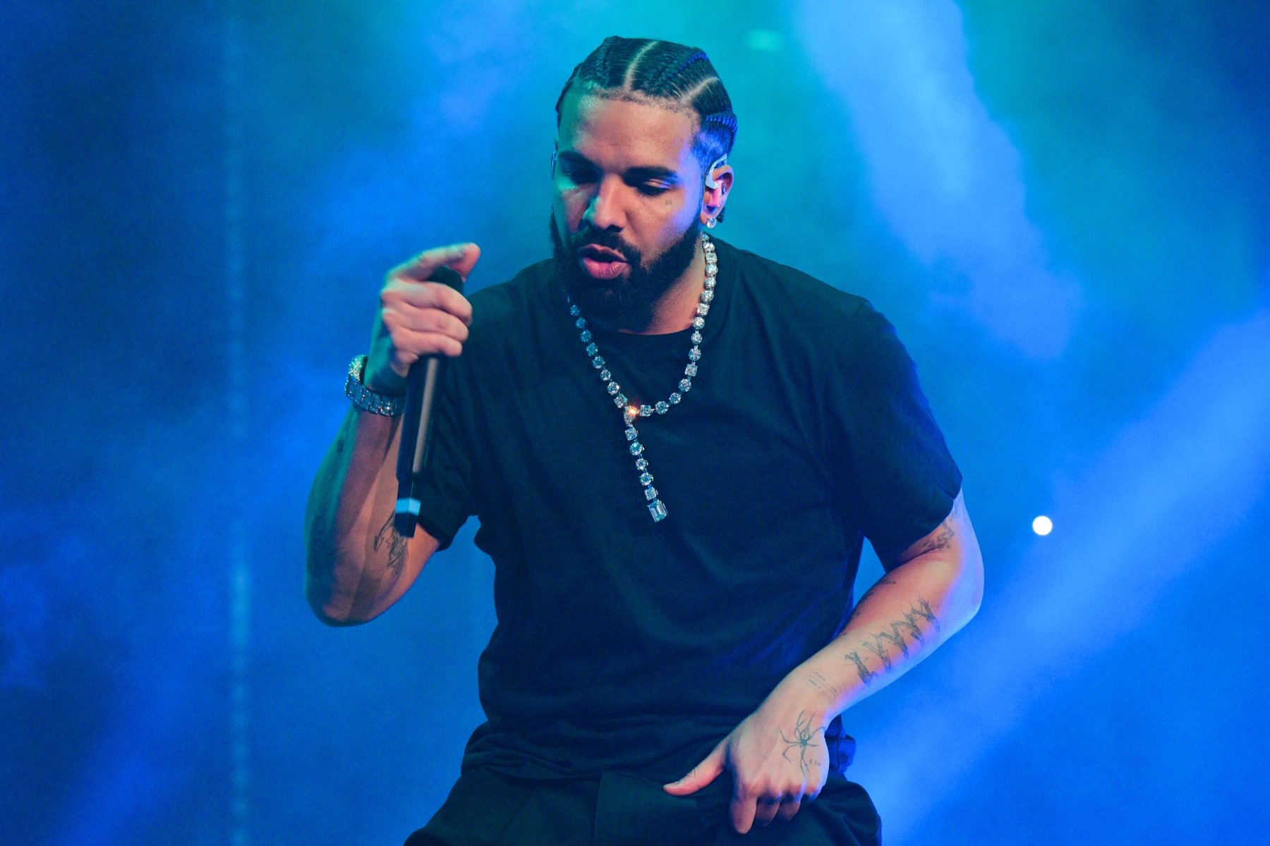 德雷克(Drake)2006-2023年发行专辑、精选辑、单曲[无损FLAC/MP3/14.08GB]百度云盘打包下载 影音资源 第3张