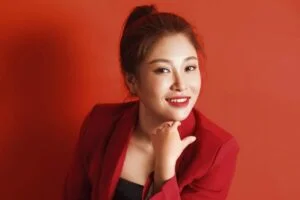 谭艳2013-2023年发行专辑、精选辑合集34CD[无损WAV/21GB]百度网盘打包下载
