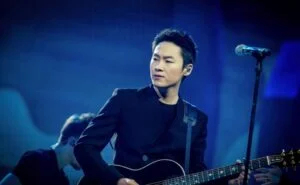 中国大陆男唱作人梁博2014-2023年发行专辑、单曲、现场辑合集[无损FLAC/4.74GB]百度云盘打包下载