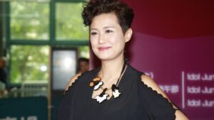 中国香港女歌手罗敏庄1995-2021年发行专辑、EP、演唱会合集[无损WAV/FLAC/8.81GB]百度云盘打包下载
