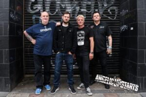 英国朋克摇滚和Oi!乐队Angelic Upstarts(天使新贵)1979-2024年发行专辑、精选辑、合辑、EP、现场辑合集[无损FLAC/8.30GB]百度云盘打包下载