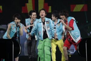 日本国民偶像男子团体嵐(ARASHI)2001-2021年发行专辑、精选辑合集[无损FLAC/17.90GB]百度云盘打包下载