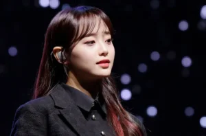 韩国女歌手Chuu2017-2024年发行专辑、单曲合集[无损FLAC/1.06GB]百度云盘打包下载
